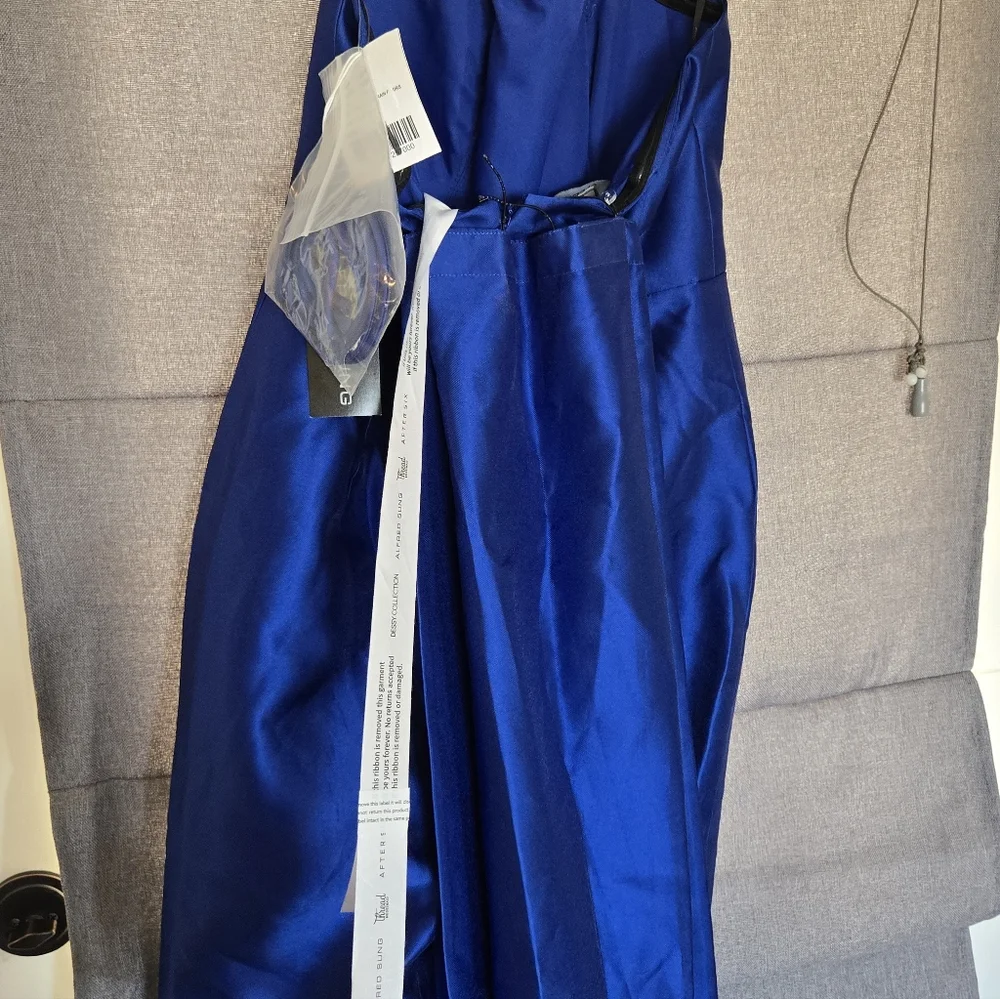 Alfred Sung Strapless Satin Twill Column Dress w/Removable Train Sz 2 Imperfect - Picture 11 of 16